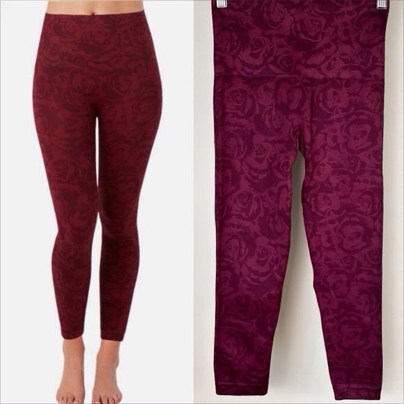 SPANX Pants - SPANX Look at Me Now Cropped Seamless Leggings